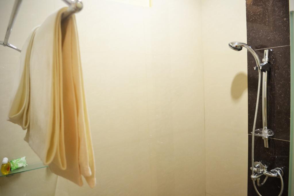 מאלאנג Srikandi Guesthouse חדר תמונה